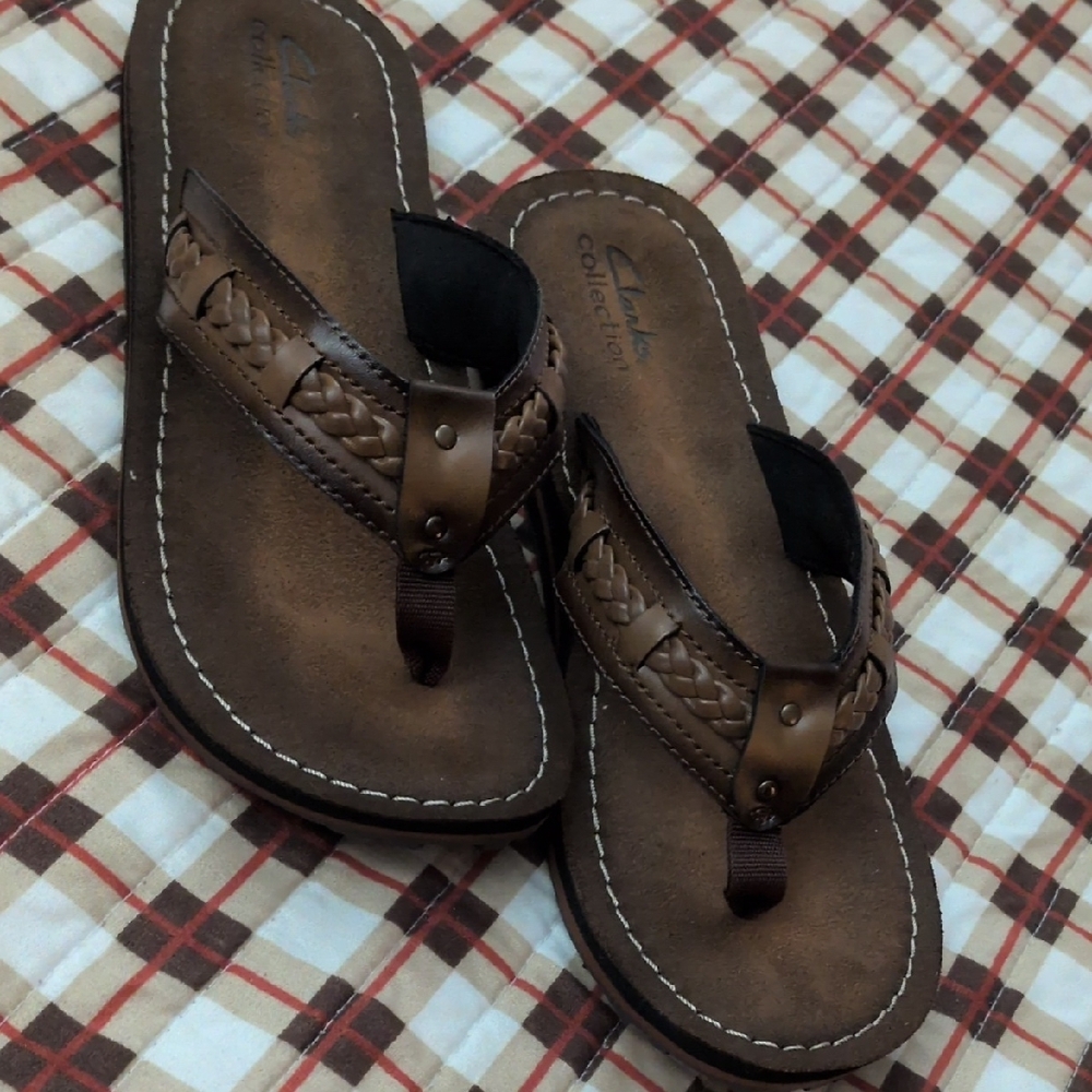 Clarks Brown Braided Leather Flip Sandals. Like New🌞 - Picture 4 of 9